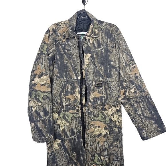 Liberty Rugged Outdoor Gear Camo Hunting Coveralls - Picture 2 of 5